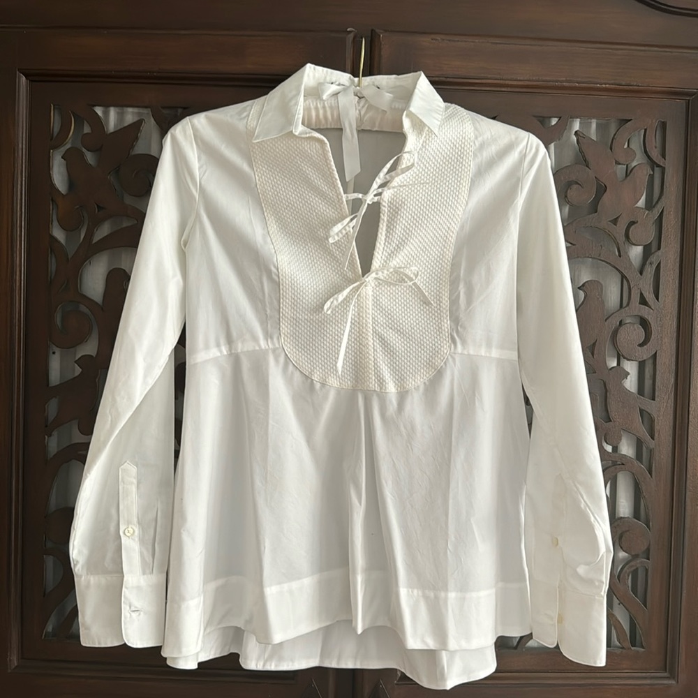 Banana Republic crisp white blouse